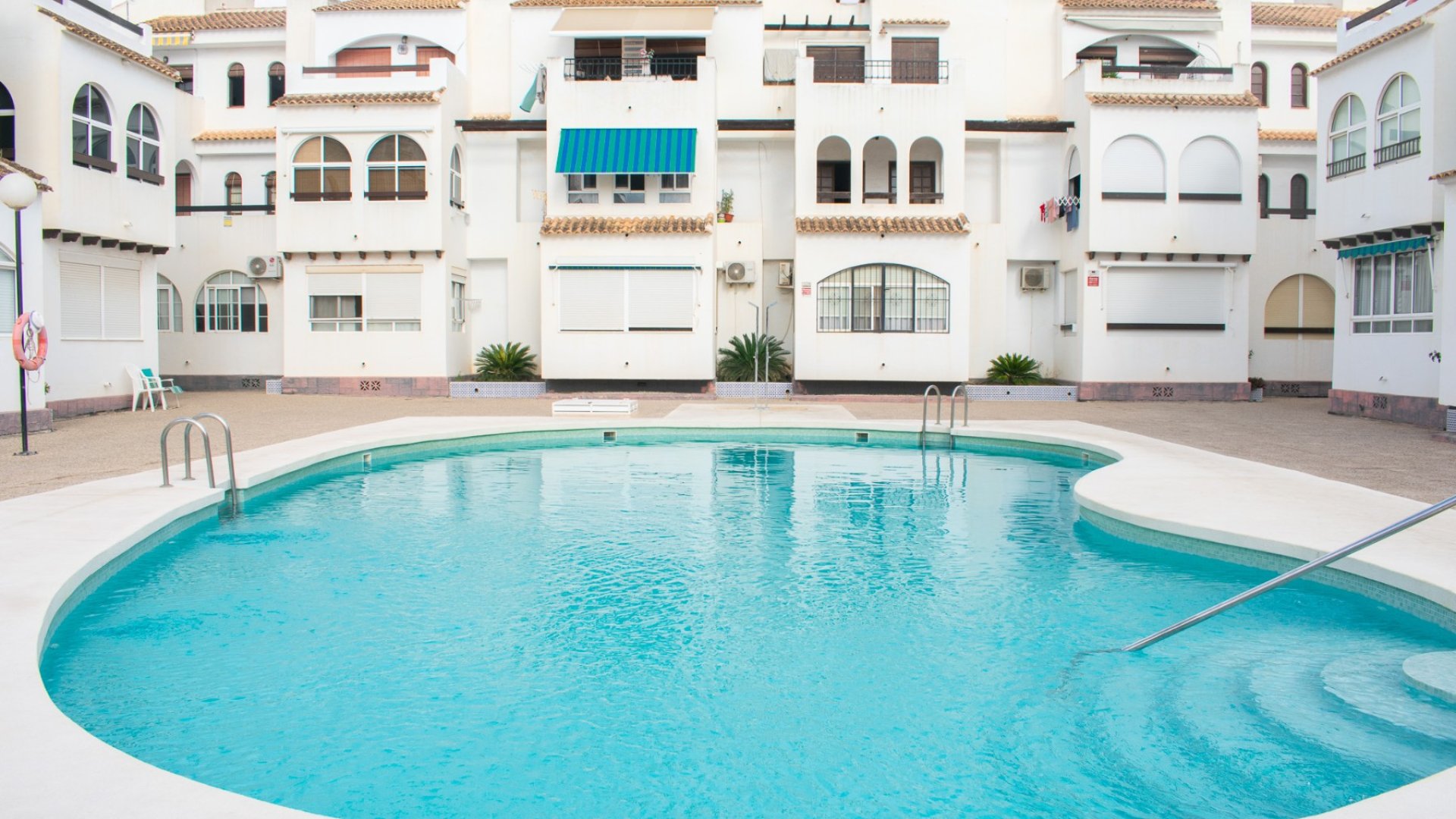 Resale - Apartments -
Torrevieja - Playa de los Naufragos