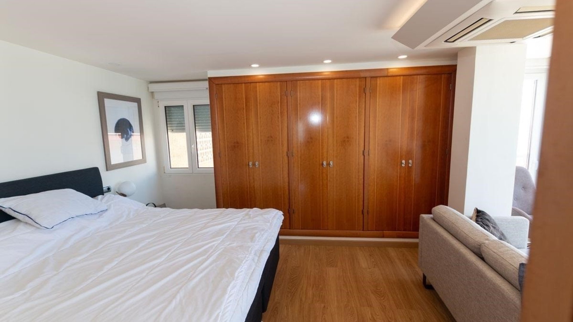 Resale - Apartments -
Torrevieja - Playa del Cura