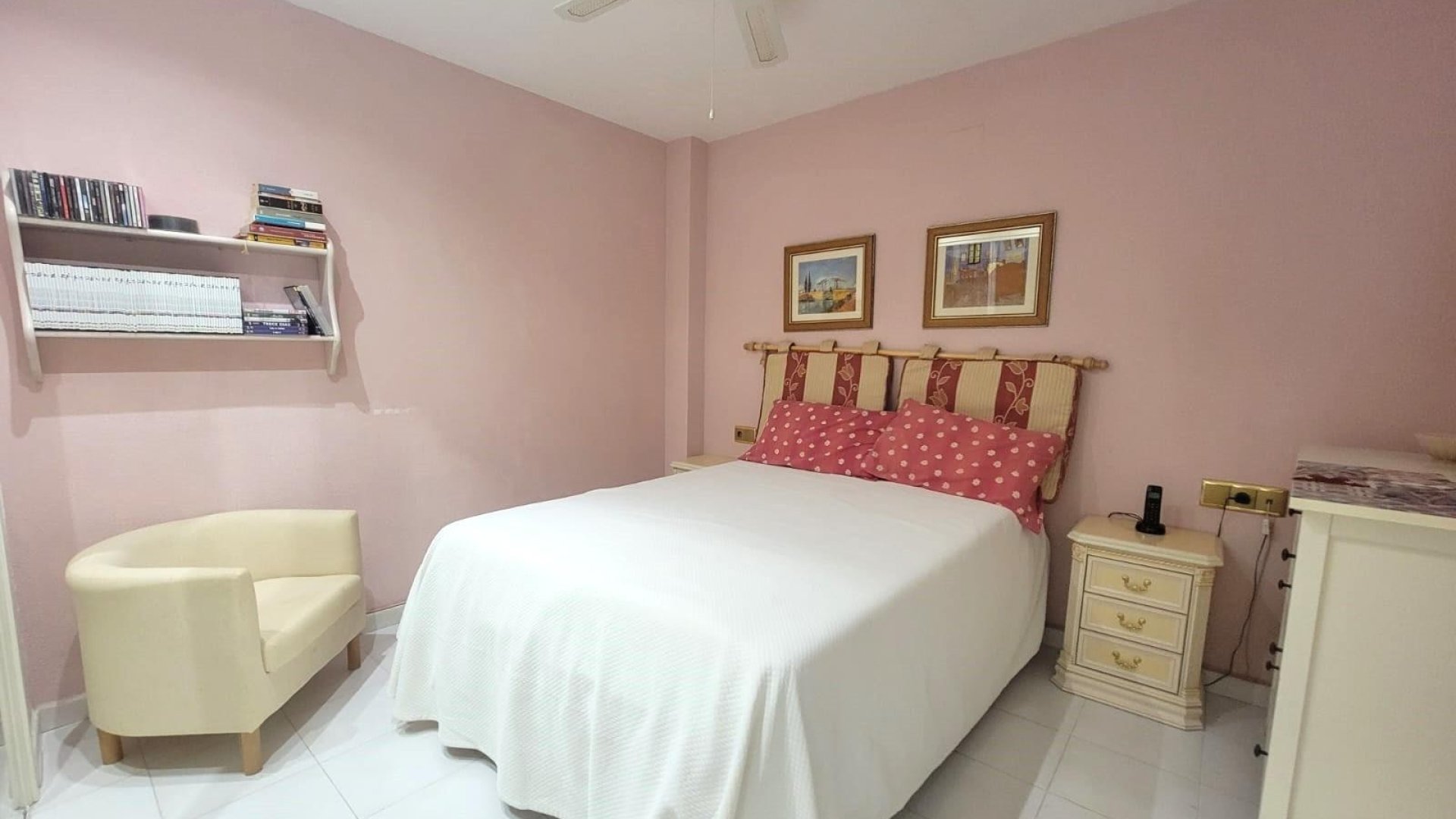 Resale - Apartments -
Torrevieja - Playa del Cura