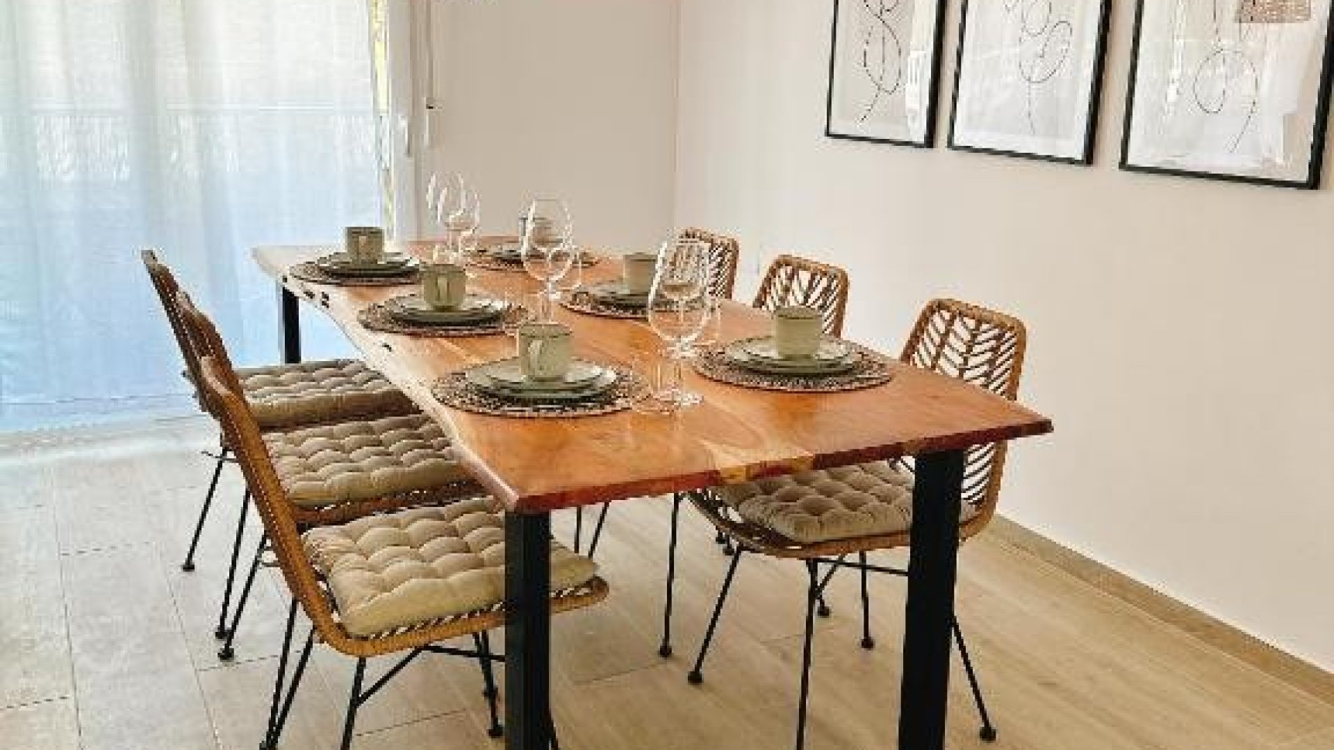 Resale - Apartments -
Torrevieja - Playa del Cura