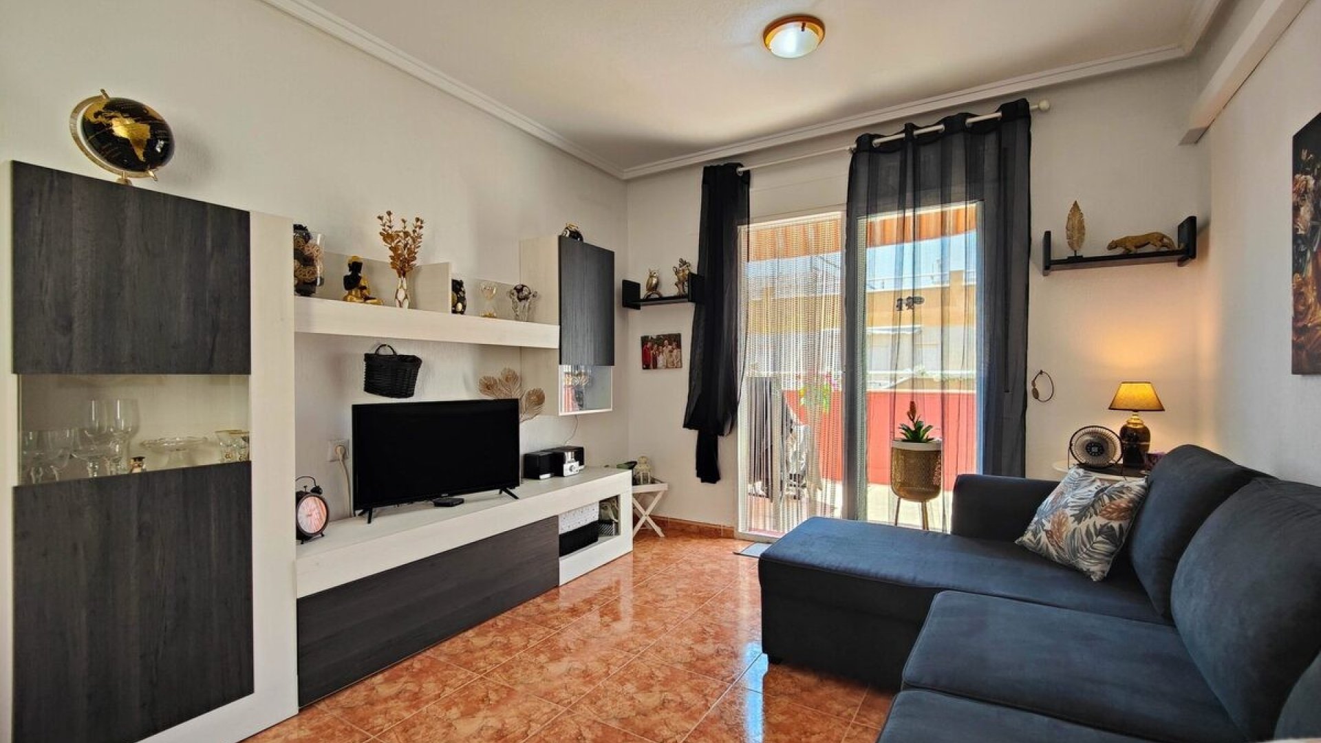 Resale - Apartments -
Torrevieja - Playa del Cura