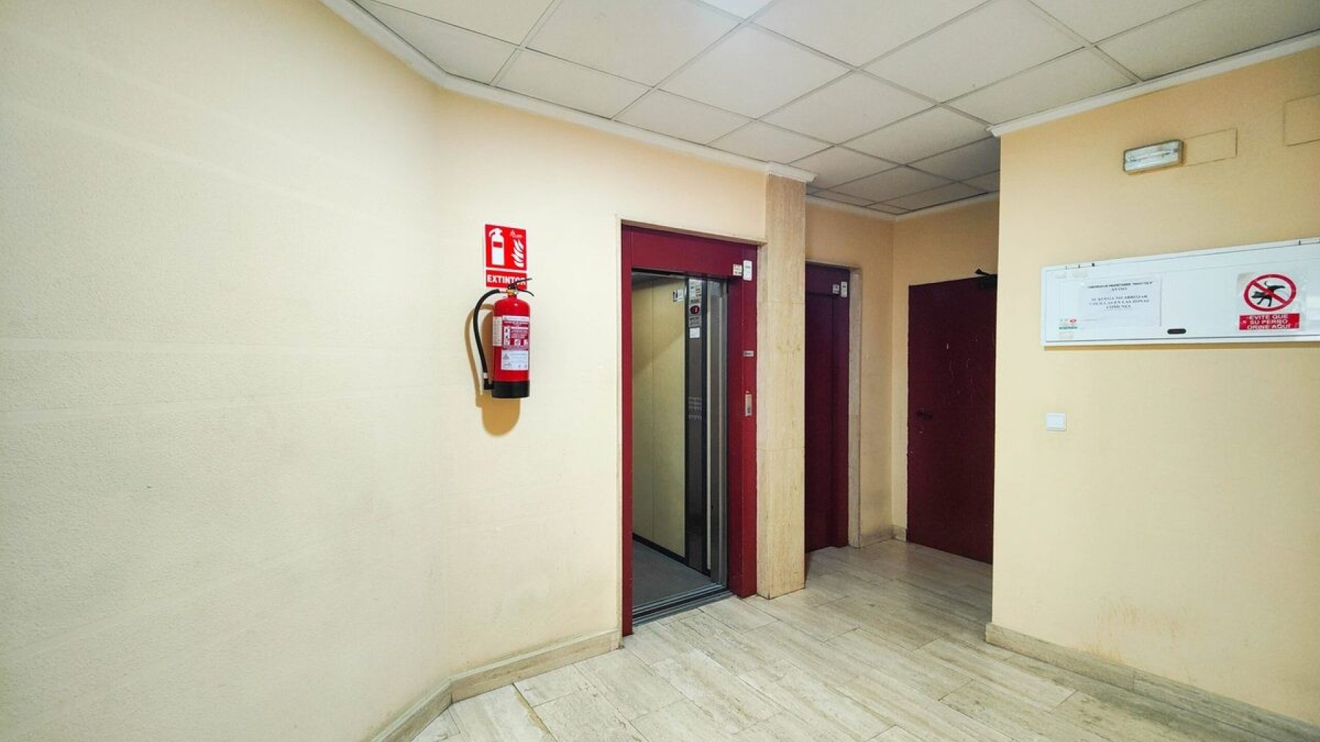 Resale - Apartments -
Torrevieja - Playa del Cura