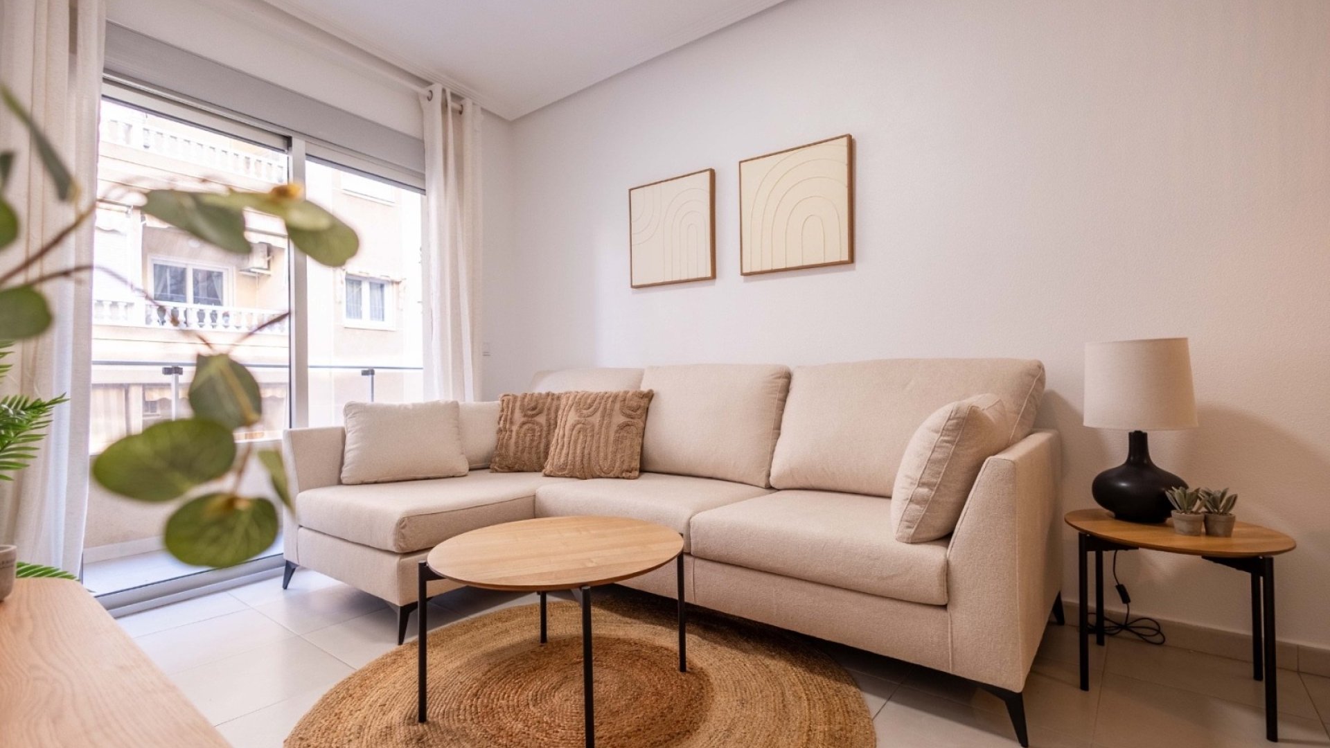 Resale - Apartments -
Torrevieja - Playa del Cura