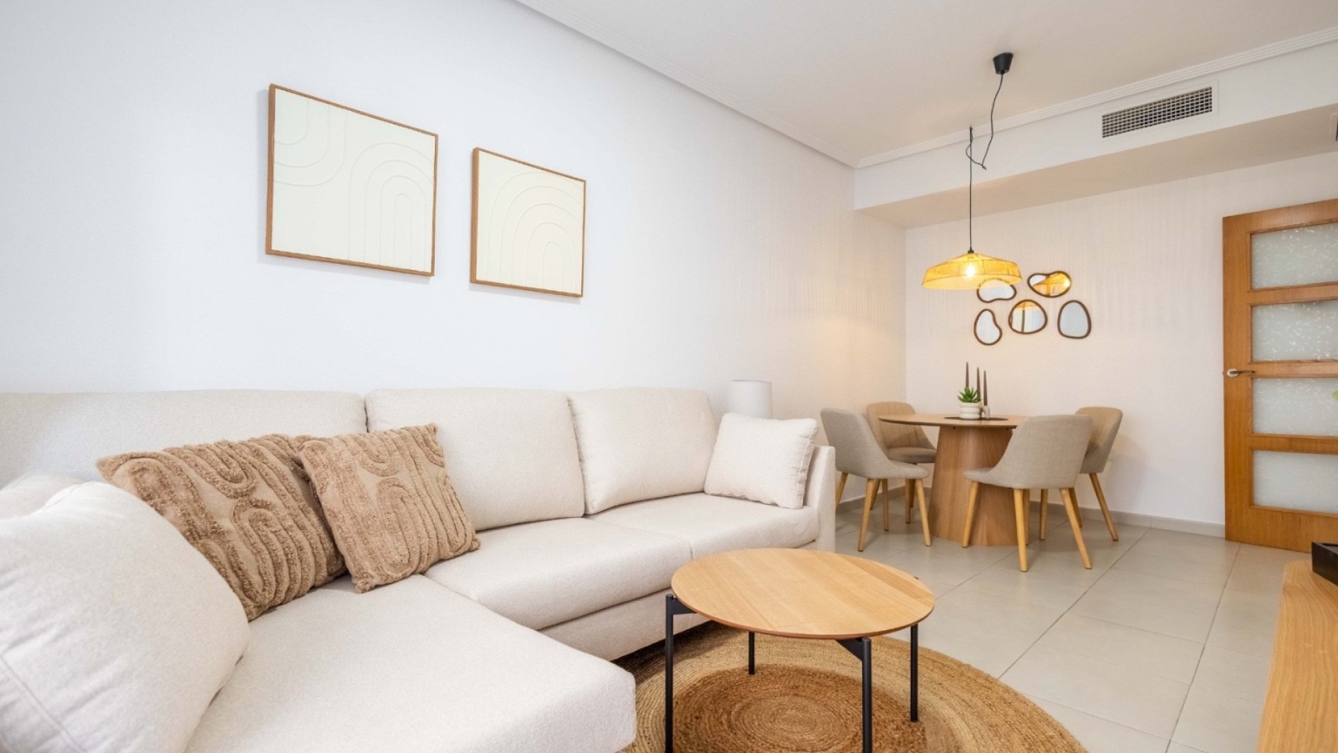 Resale - Apartments -
Torrevieja - Playa del Cura