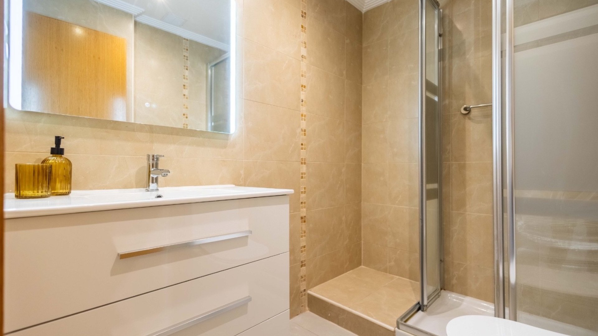 Resale - Apartments -
Torrevieja - Playa del Cura