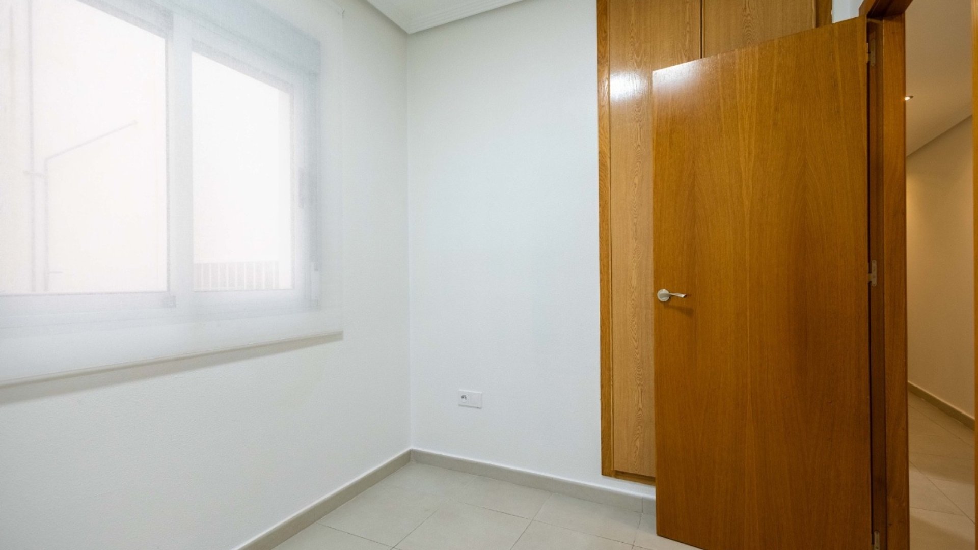 Resale - Apartments -
Torrevieja - Playa del Cura