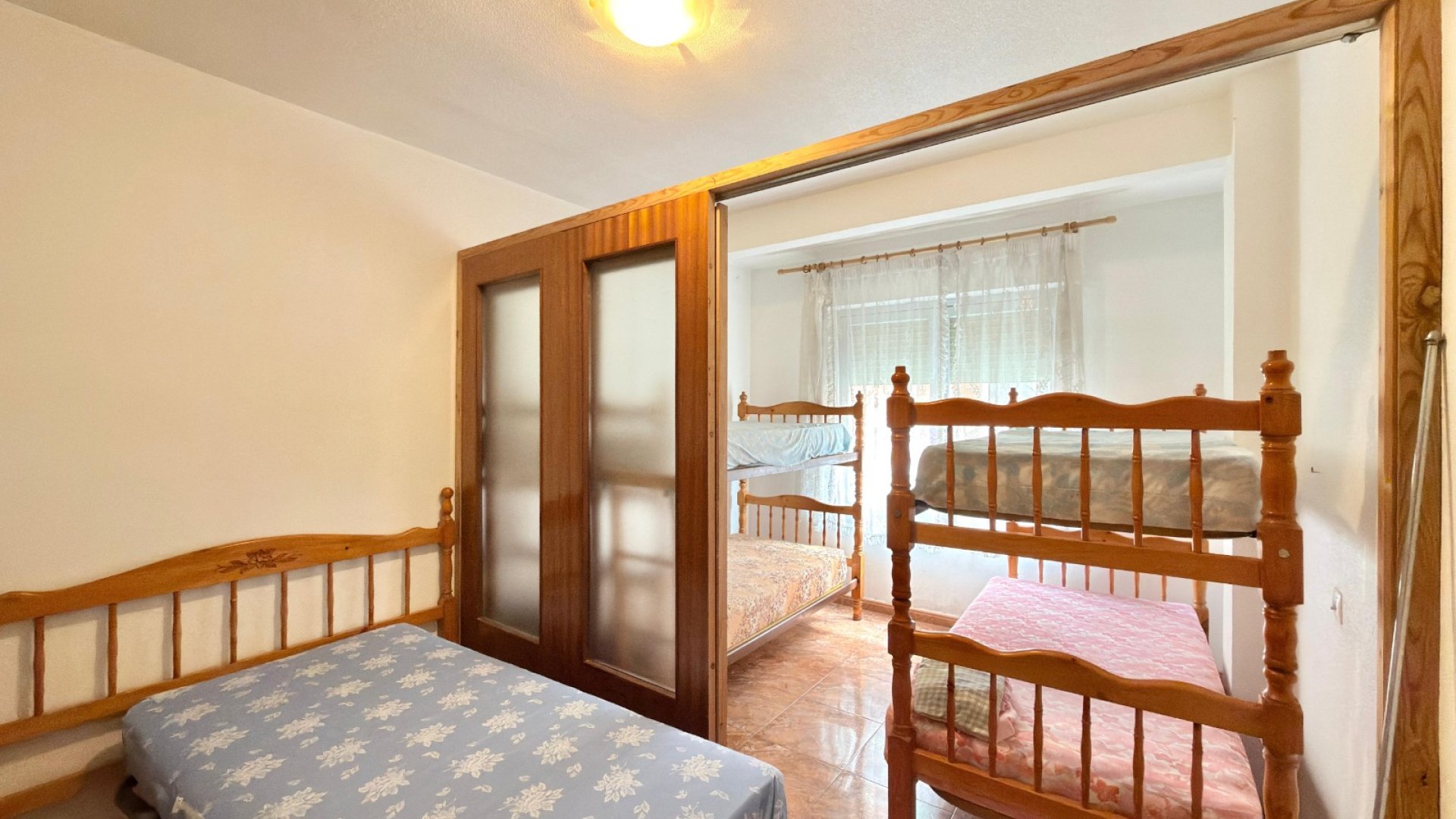 Resale - Apartments -
Torrevieja - Playa del Cura