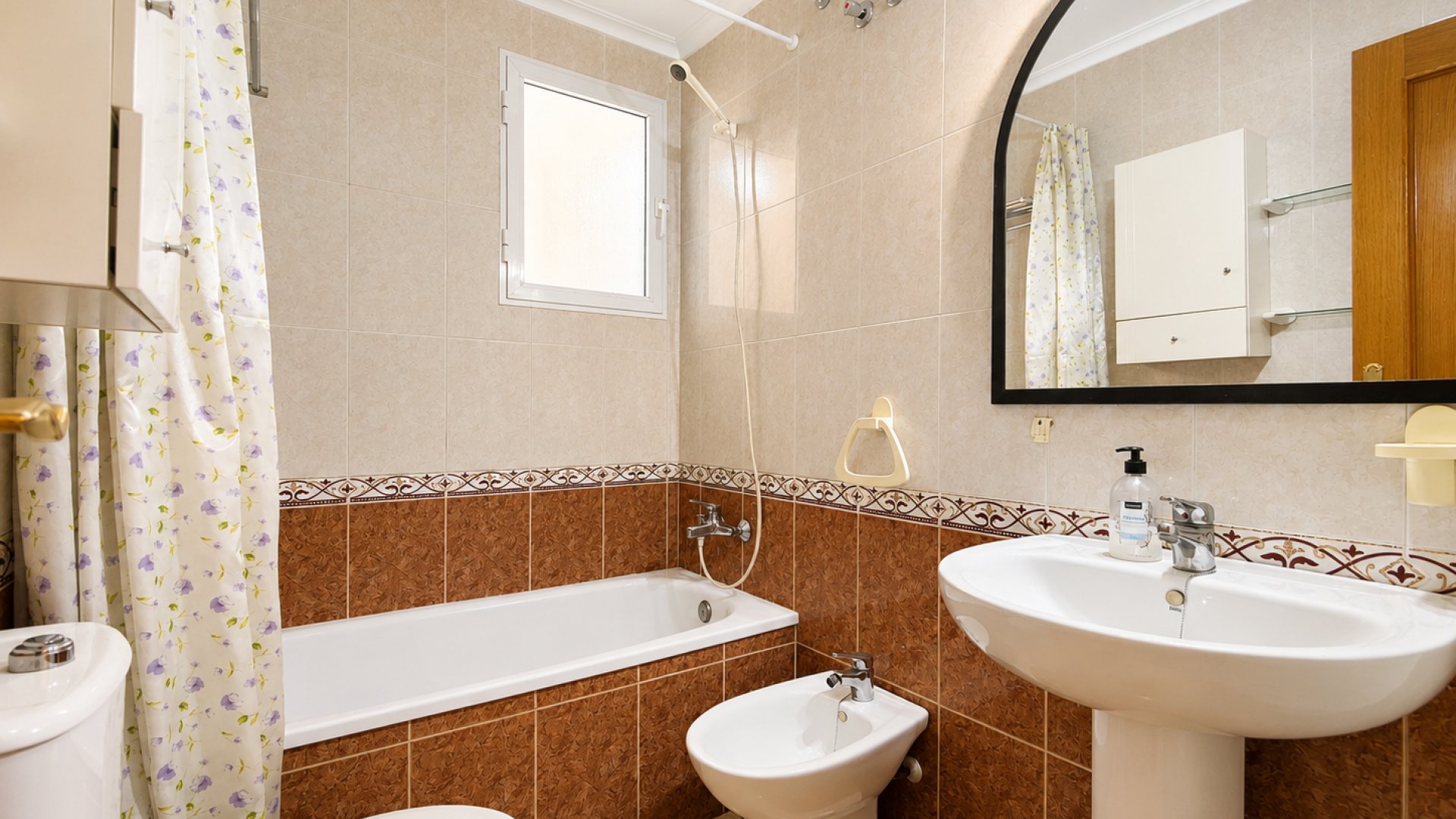 Resale - Apartments -
Torrevieja - Playa del Cura