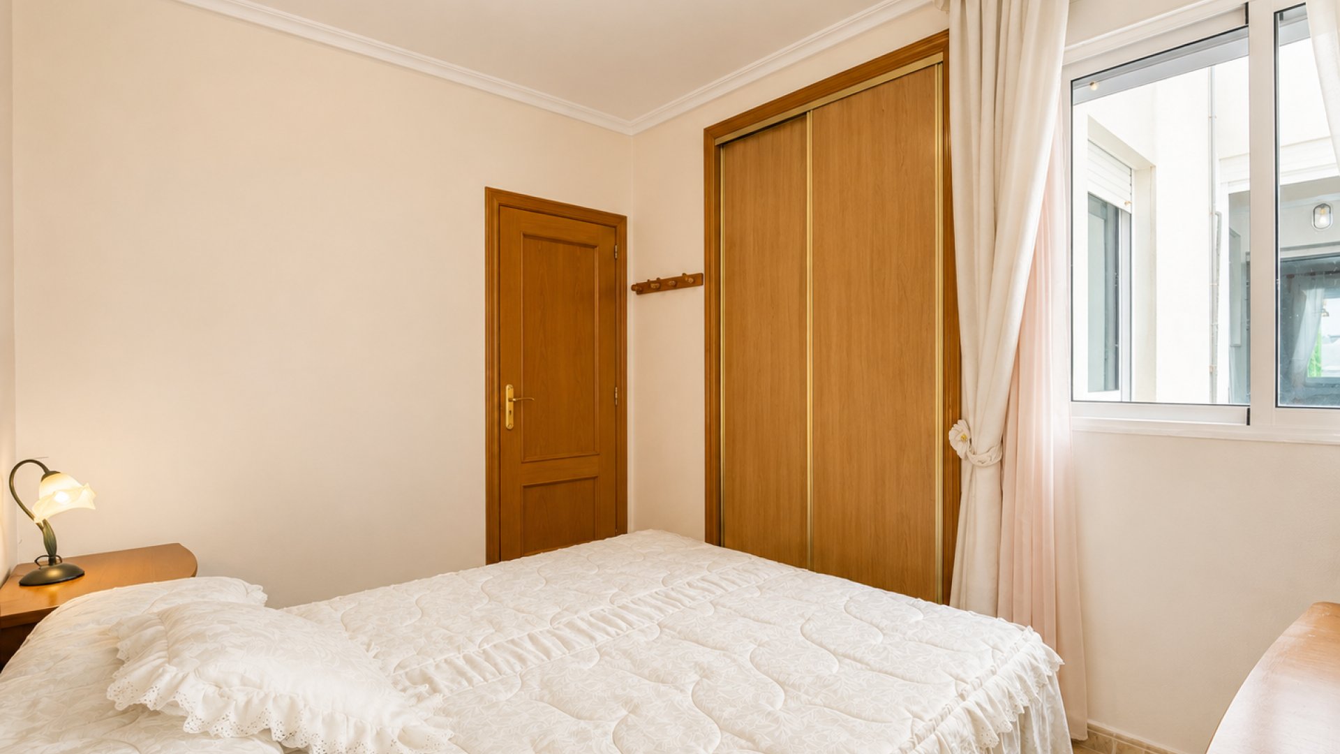 Resale - Apartments -
Torrevieja - Playa del Cura