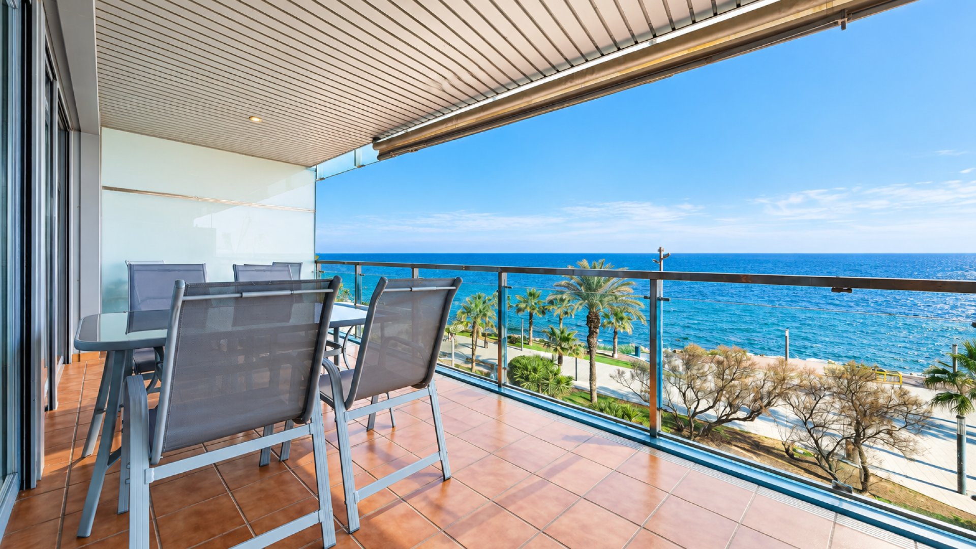 Resale - Apartments -
Torrevieja - Playa del Cura