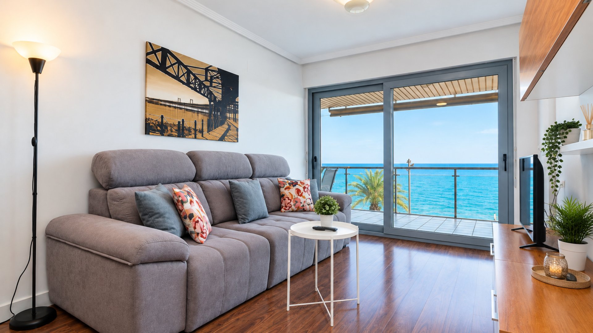 Resale - Apartments -
Torrevieja - Playa del Cura