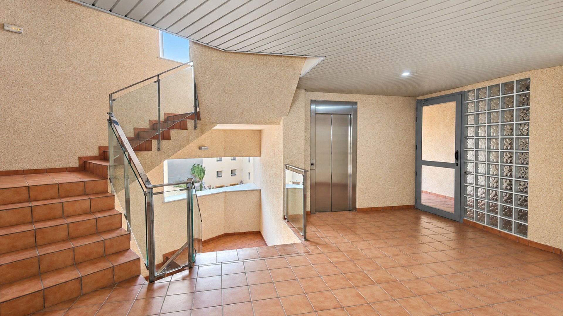 Resale - Apartments -
Torrevieja - Playa del Cura