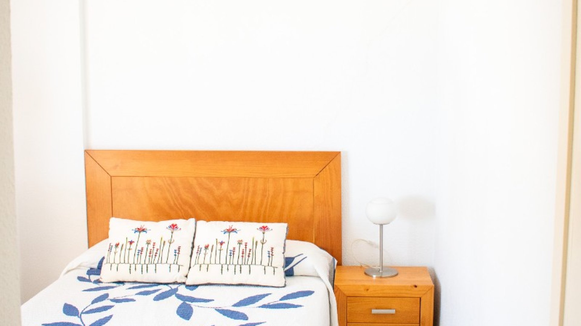 Resale - Apartments -
Torrevieja - Playa del Cura