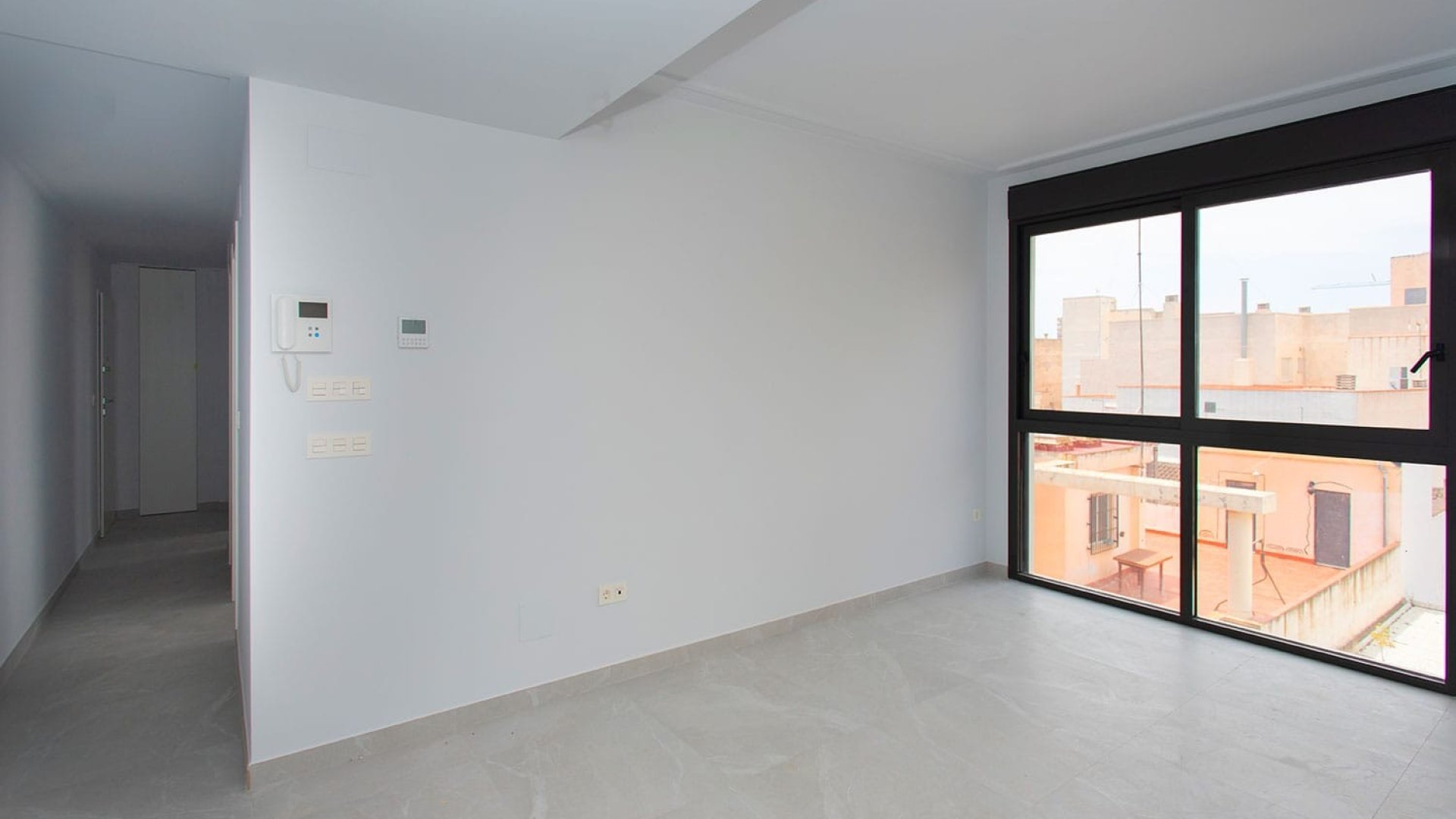 Resale - Apartments -
Torrevieja - Playa del Cura