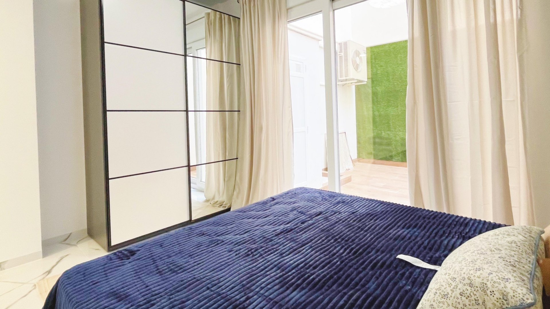 Resale - Apartments -
Torrevieja - Playa del Cura