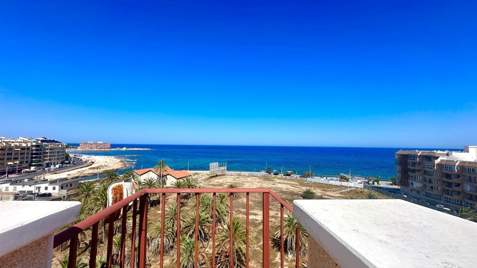 Resale - Apartments -
Torrevieja - Playa del Cura