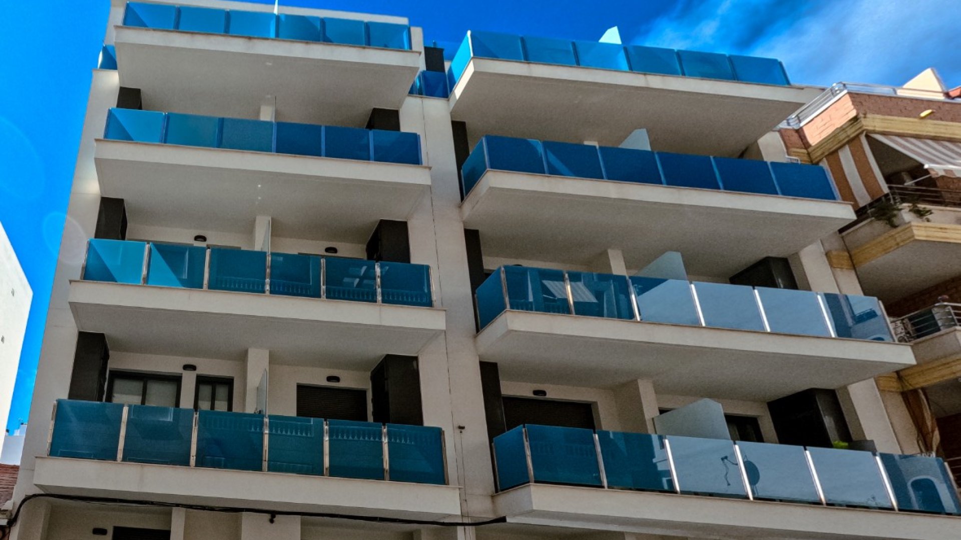 Resale - Apartments -
Torrevieja - Playa del Cura