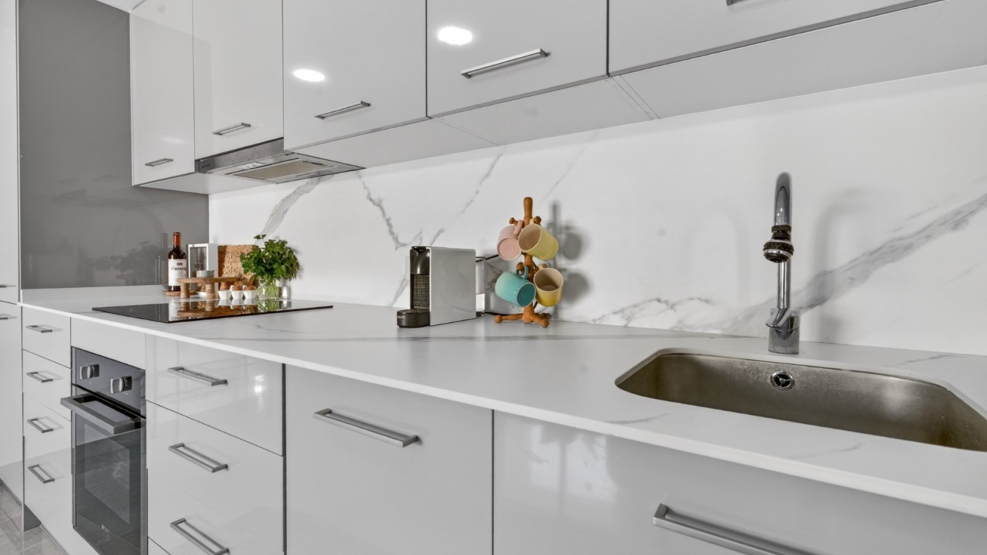 Resale - Apartments -
Torrevieja - Playa Los Locos