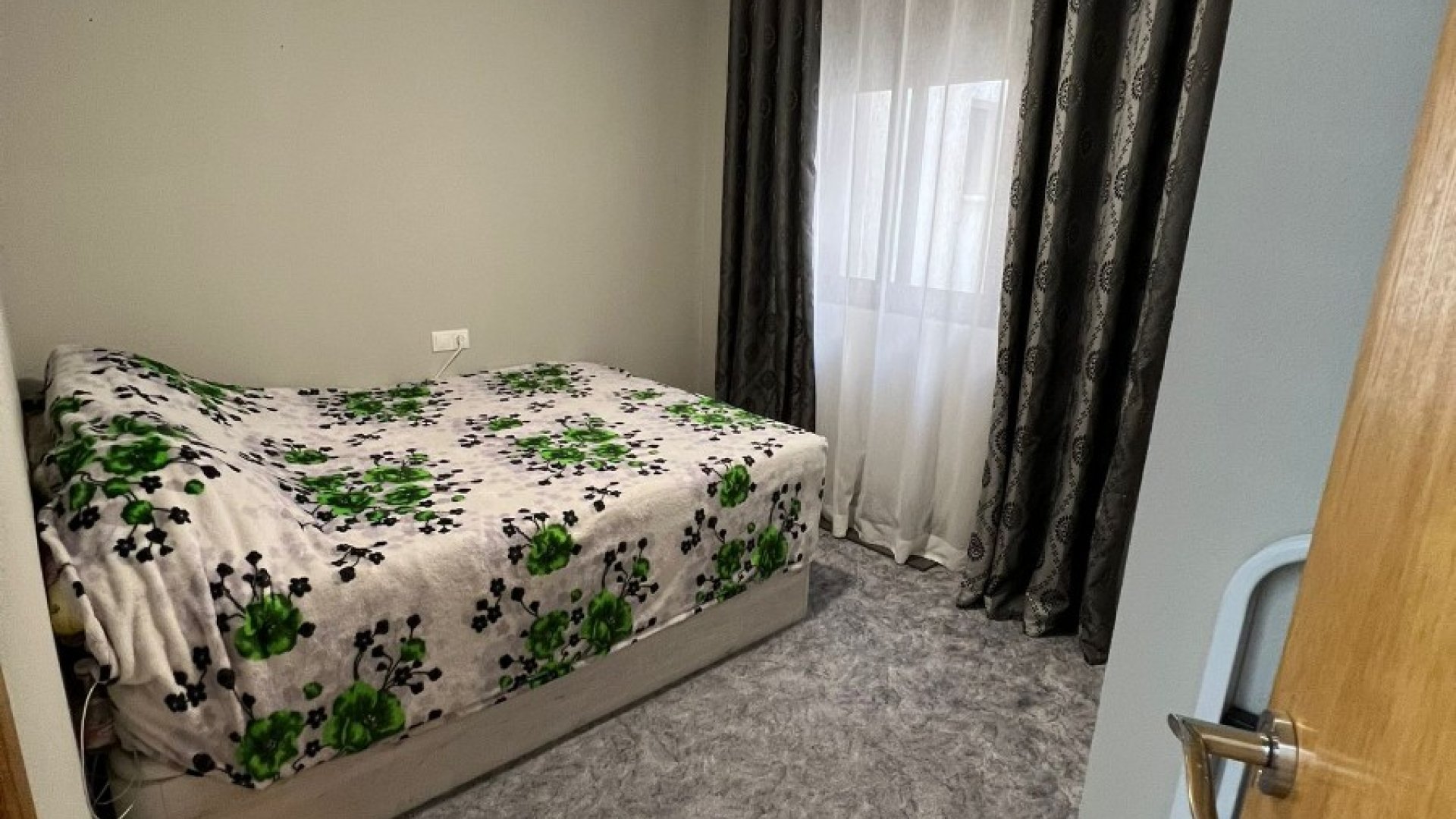 Resale - Apartments -
Torrevieja - Playa Los Locos