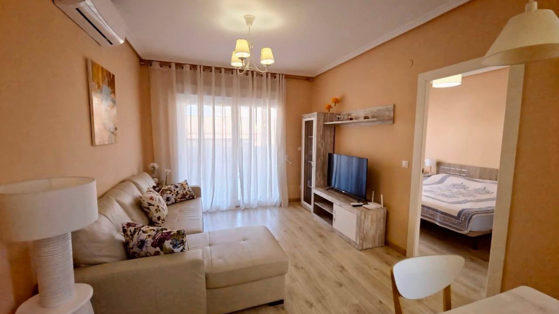 Resale - Apartments -
Torrevieja - Playa Los Locos
