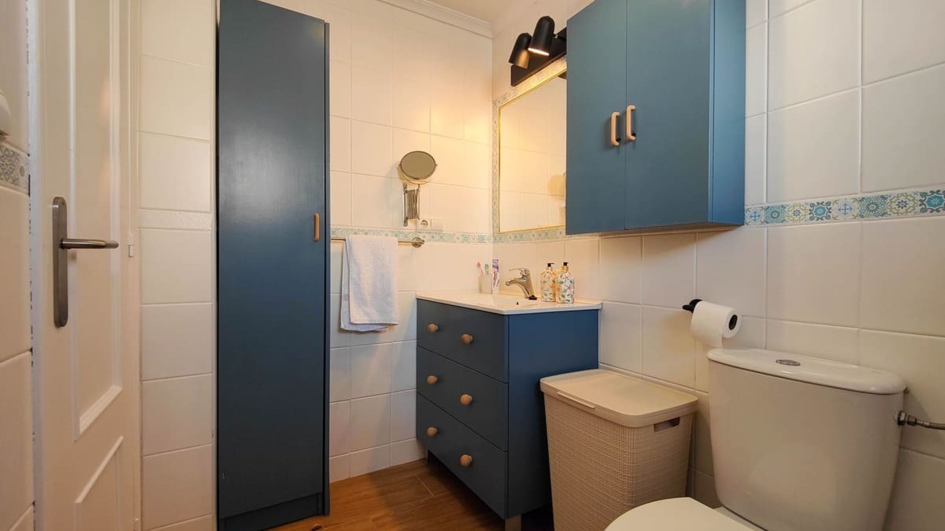 Resale - Apartments -
Torrevieja - Playa Los Naufragos