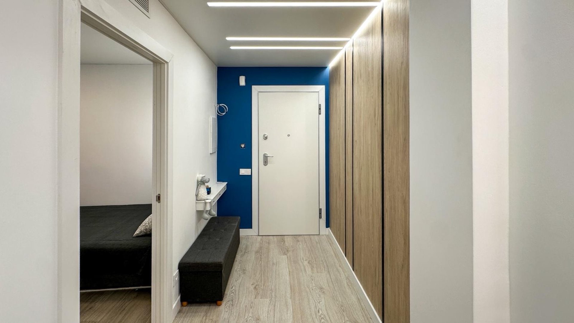 Resale - Apartments -
Torrevieja - Playa Los Naufragos