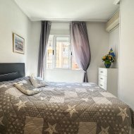 Resale - Apartments -
Torrevieja - Playa Los Naufragos