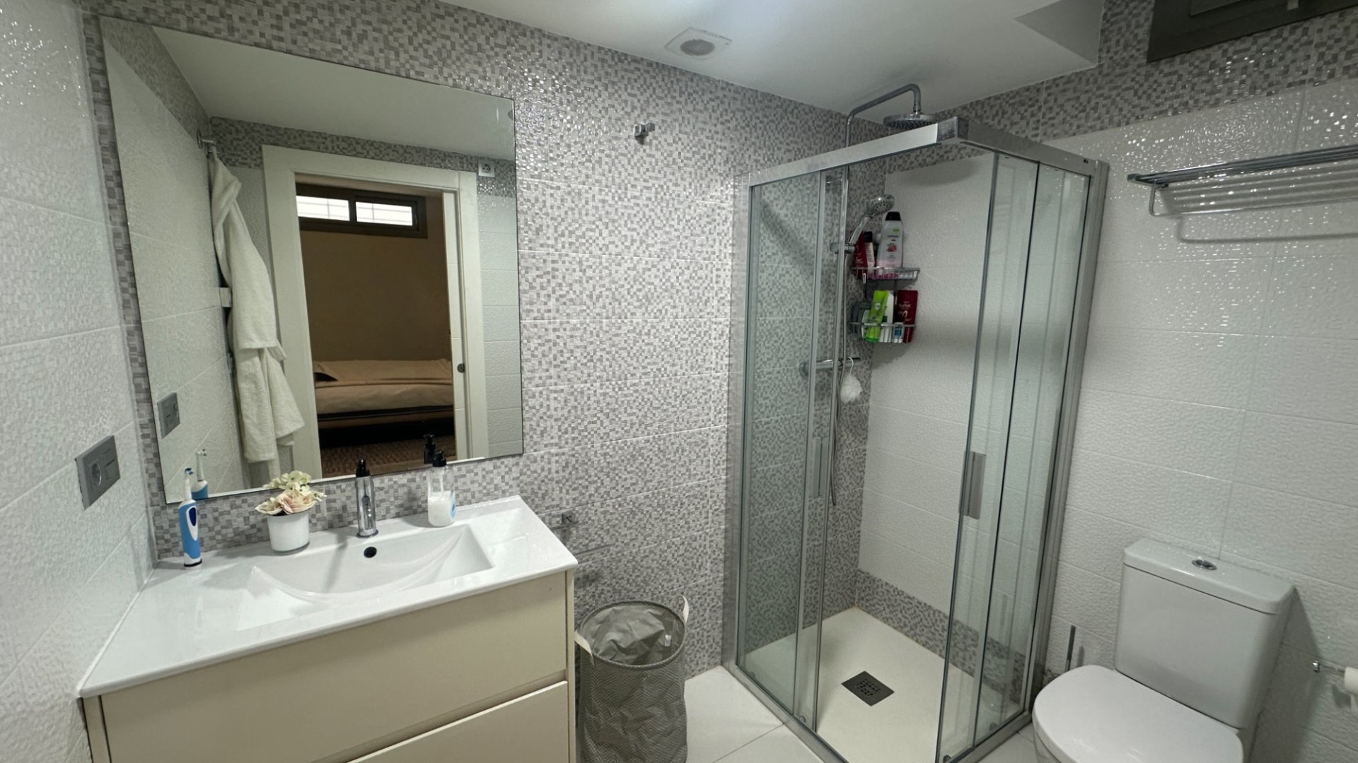 Resale - Apartments -
Torrevieja - Playa Los Naufragos