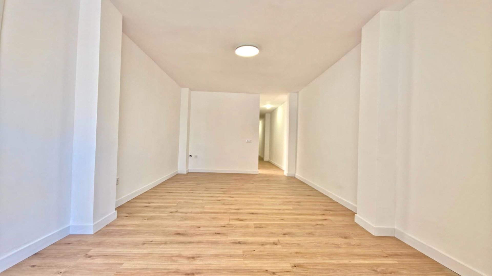 Resale - Apartments -
Torrevieja - Playa Los Naufragos