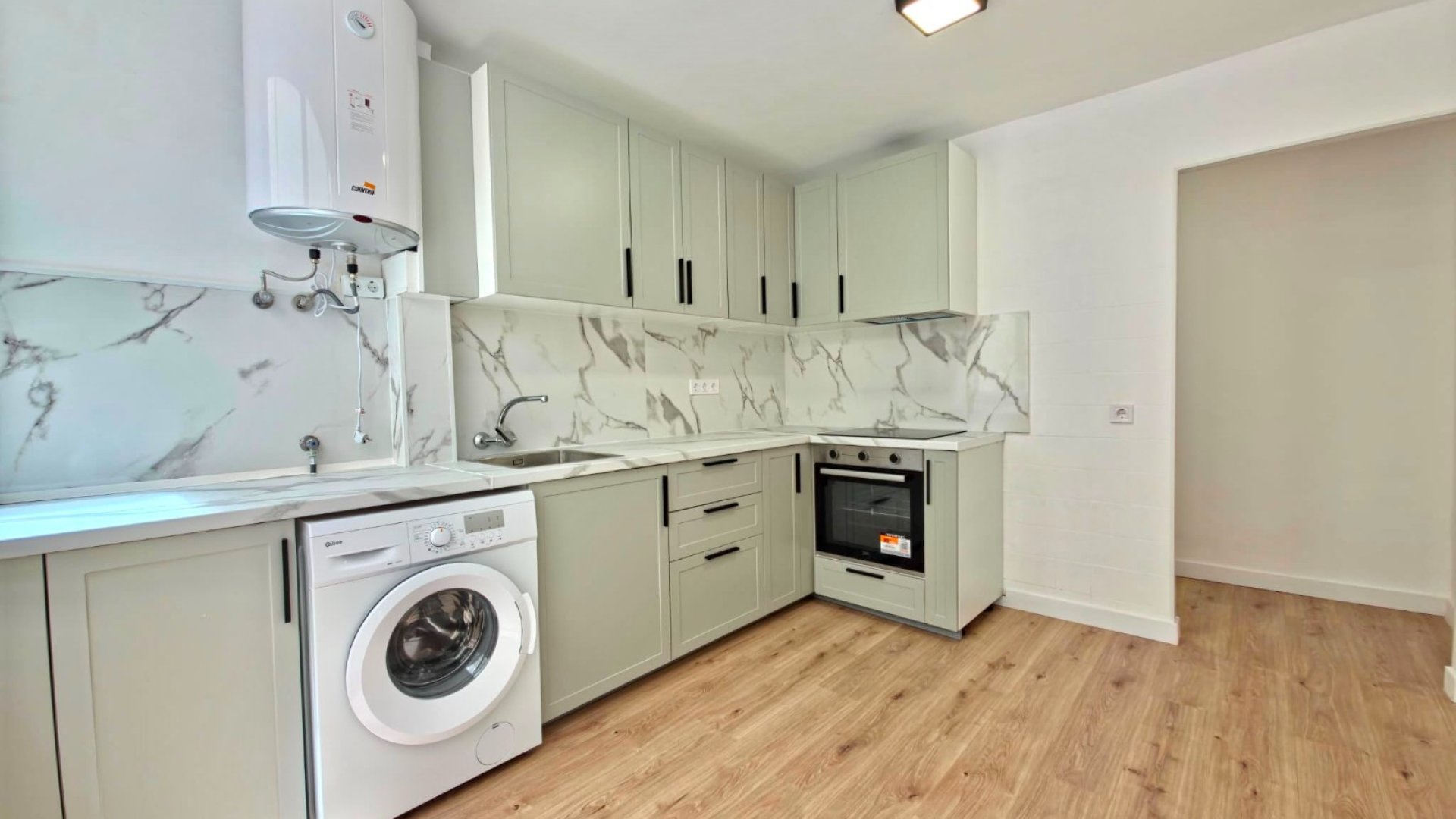 Resale - Apartments -
Torrevieja - Playa Los Naufragos