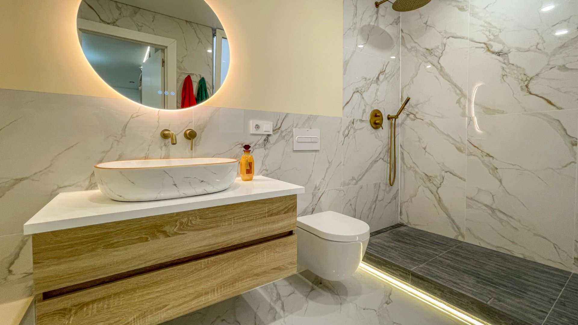 Resale - Apartments -
Torrevieja - Playa Los Naufragos
