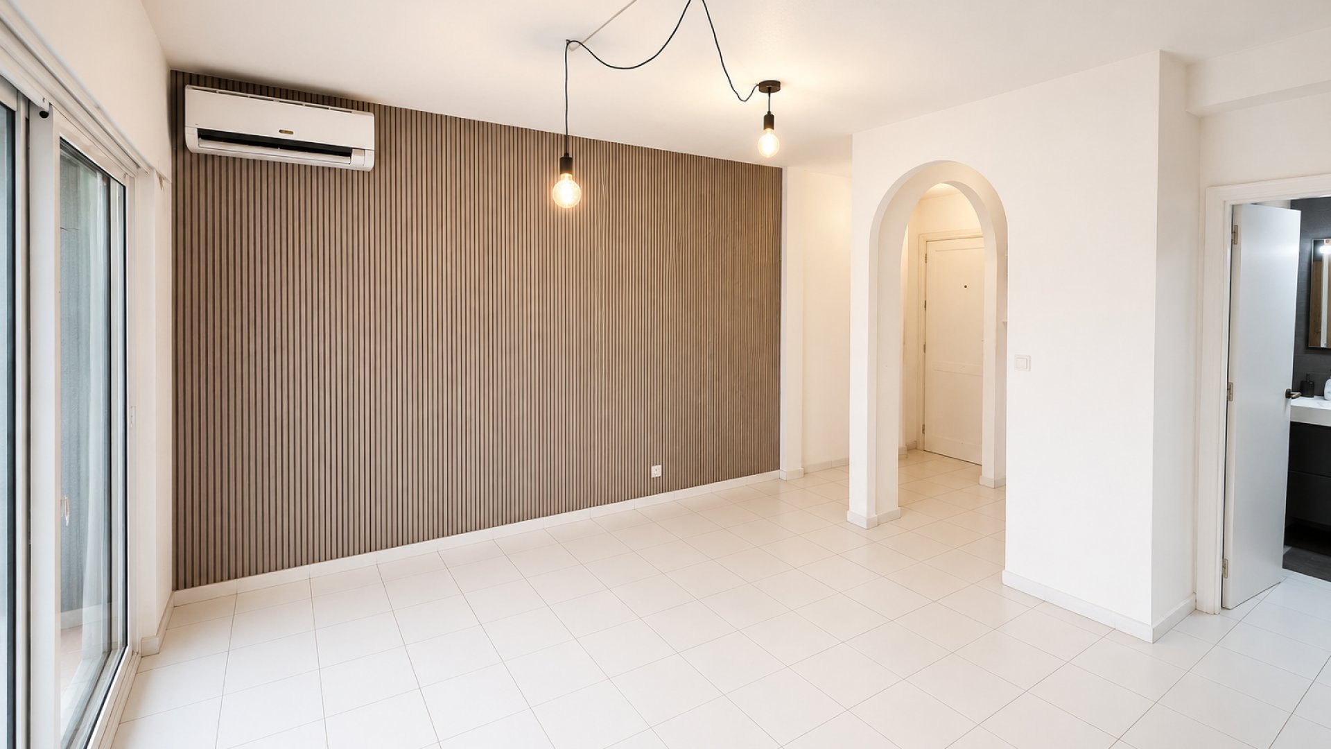 Resale - Apartments -
Torrevieja - Playa Los Naufragos