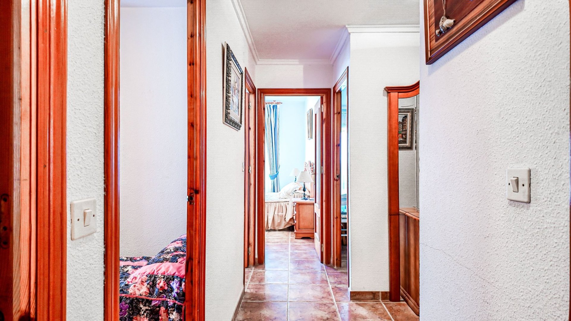 Resale - Apartments -
Torrevieja - Playa Los Naufragos