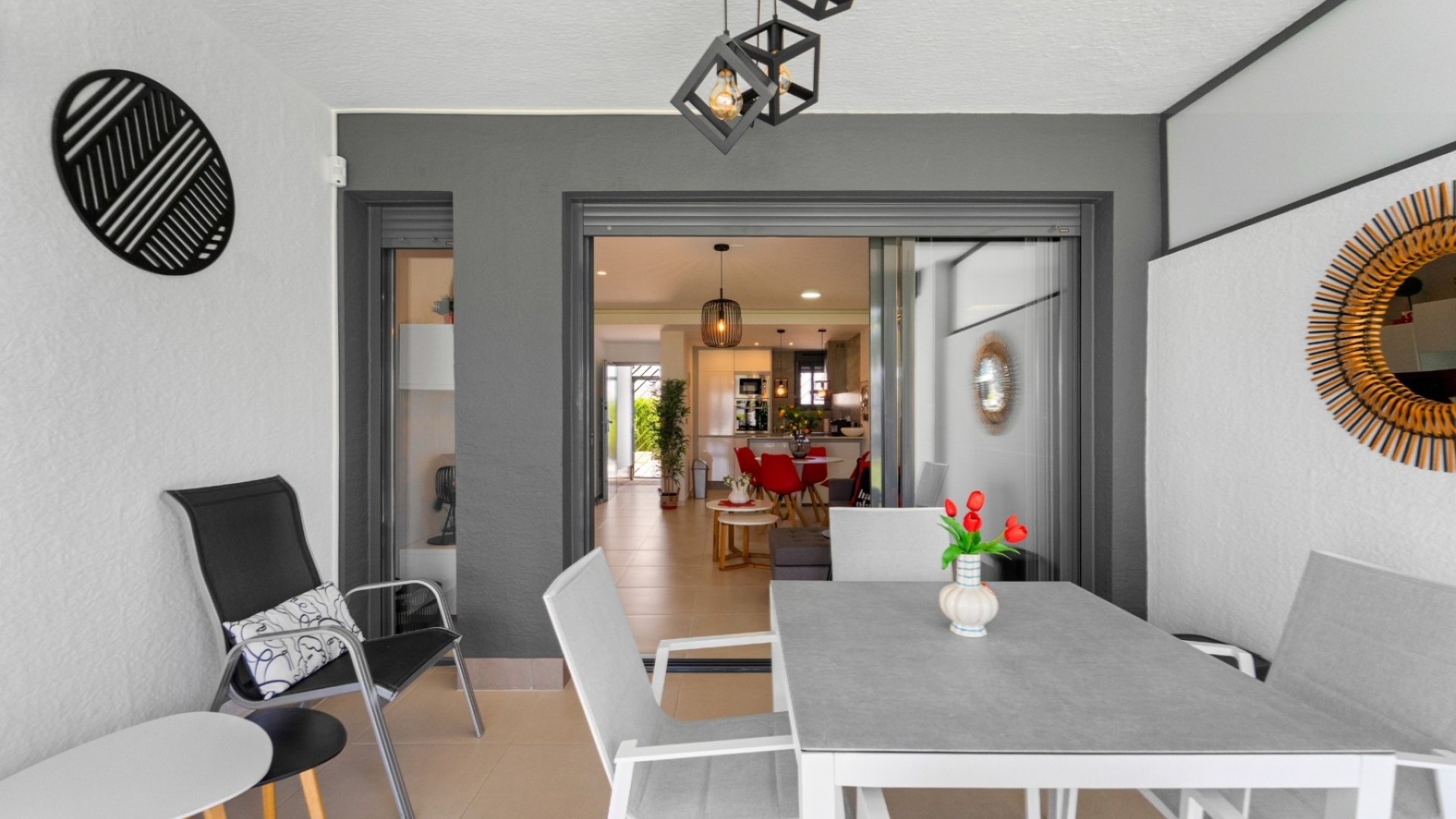 Resale - Apartments -
Torrevieja - Punta Prima