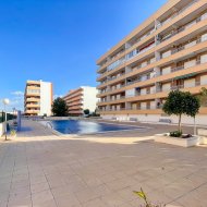 Resale - Apartments -
Torrevieja - Punta Prima