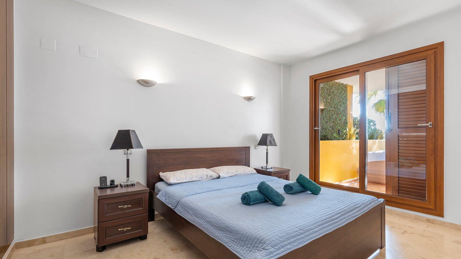 Resale - Apartments -
Torrevieja - Punta Prima