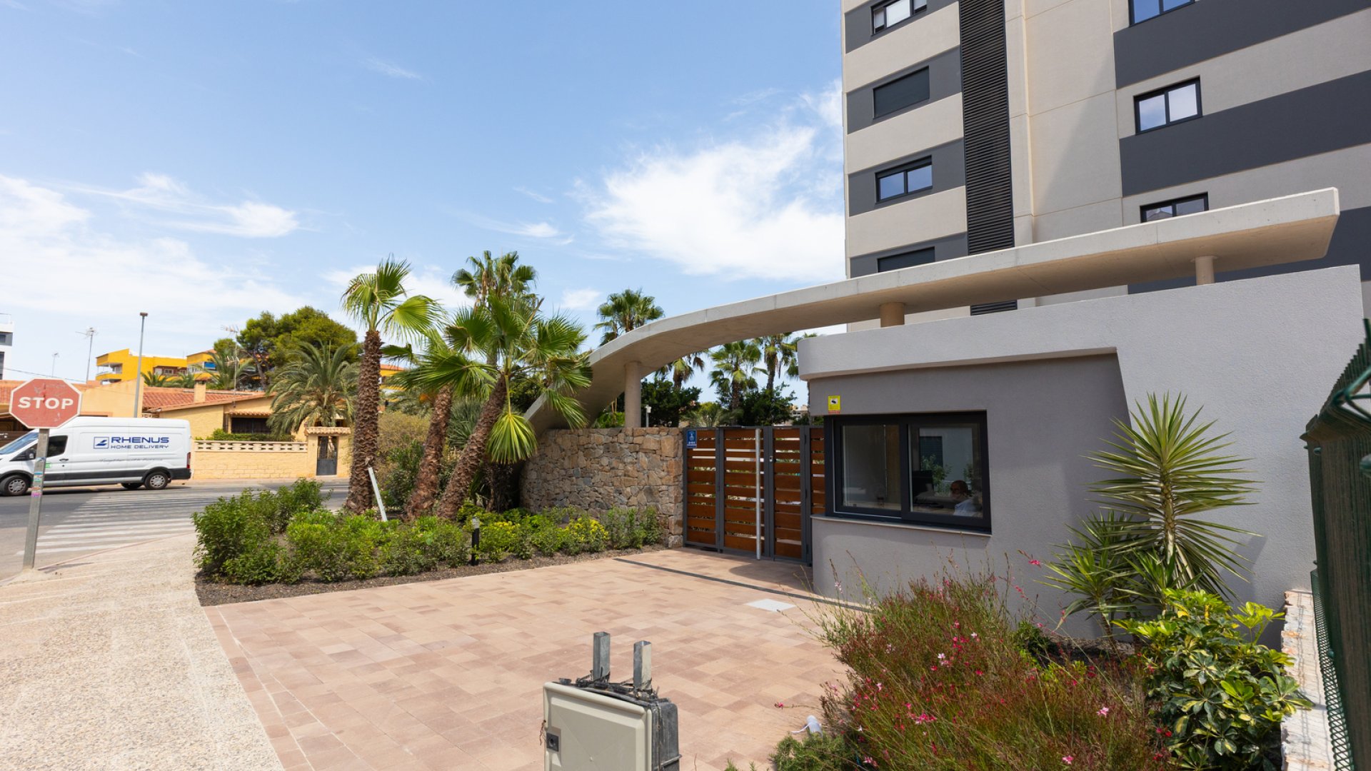 Resale - Apartments -
Torrevieja - Punta Prima
