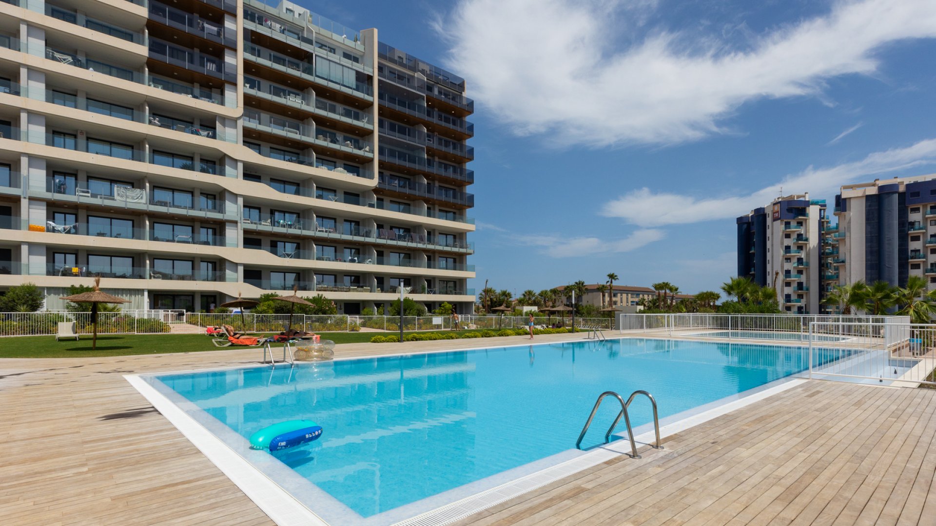 Resale - Apartments -
Torrevieja - Punta Prima
