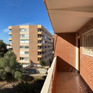 Resale - Apartments -
Torrevieja - Punta Prima