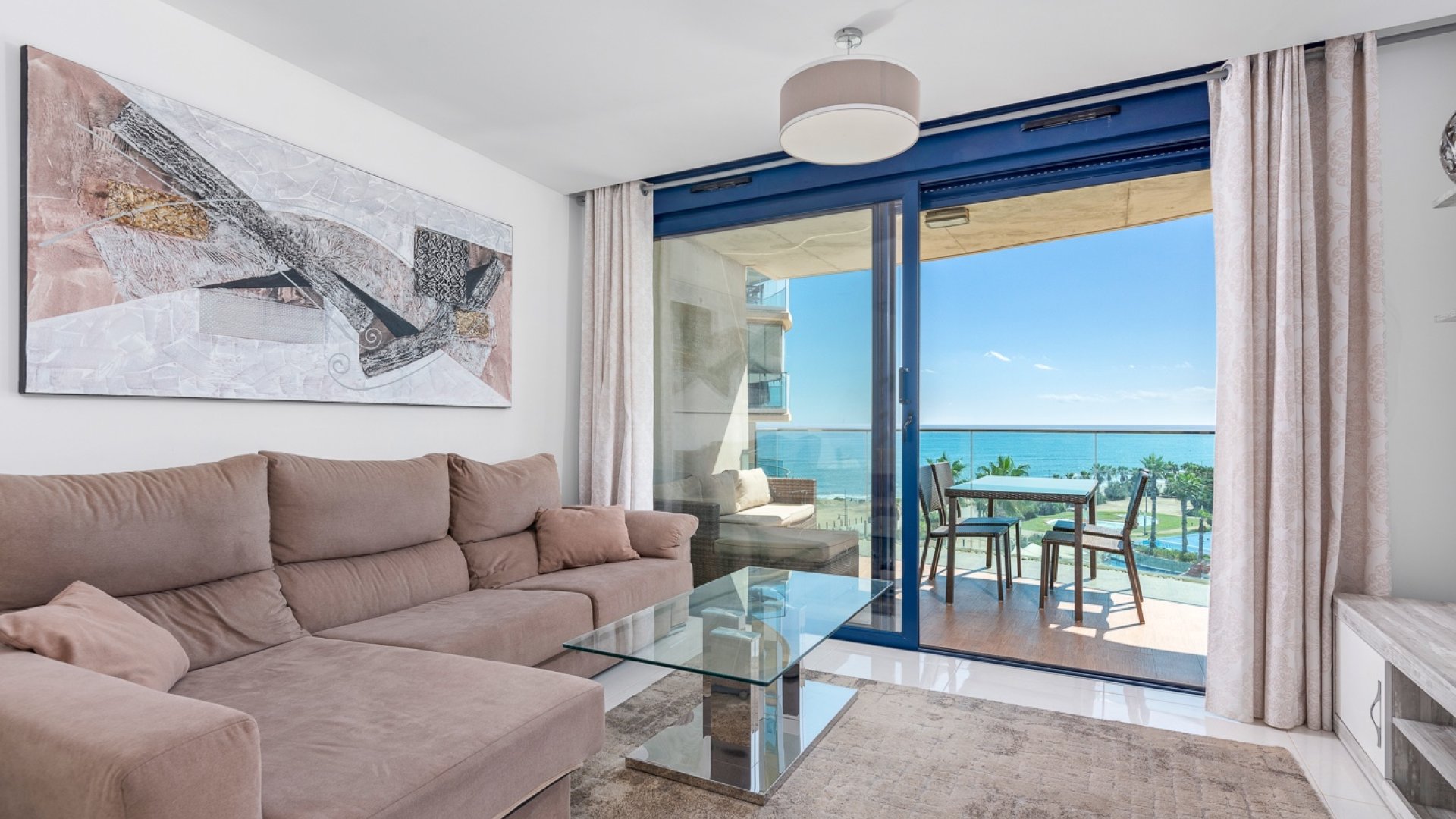 Resale - Apartments -
Torrevieja - Punta Prima