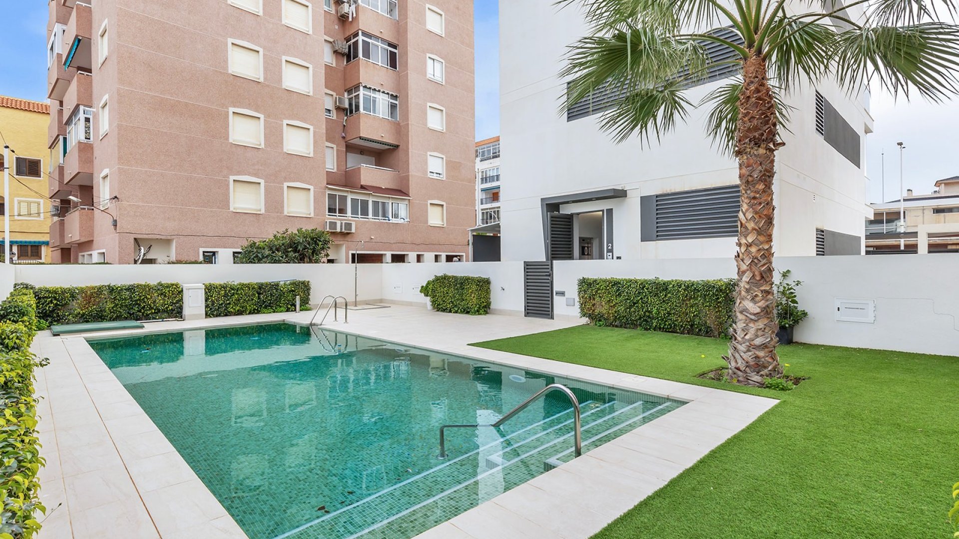 Resale - Apartments -
Torrevieja - Torrelamata - La Mata