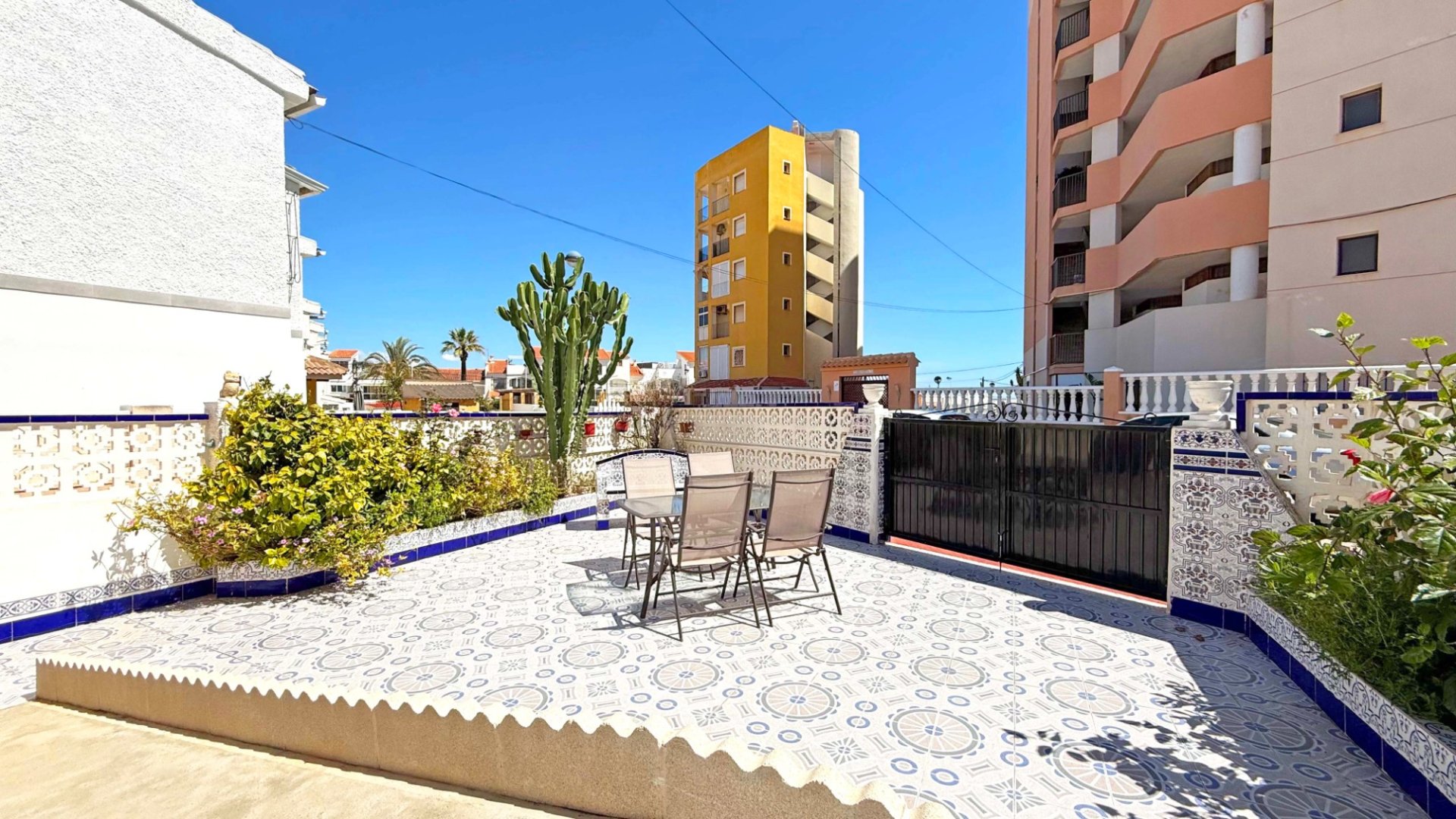 Resale - Apartments -
Torrevieja - Torrelamata - La Mata