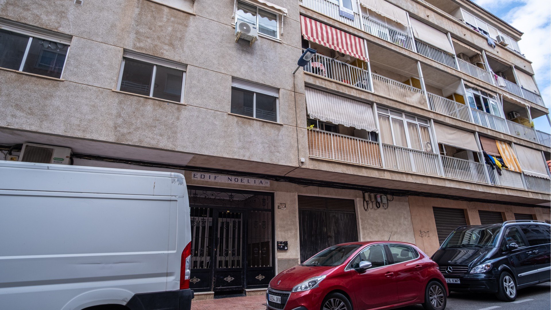 Resale - Apartments -
Torrevieja