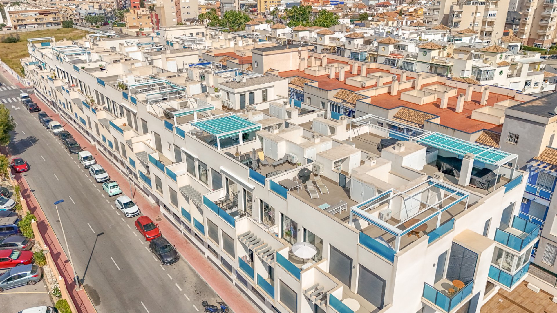 Resale - Apartments -
Torrevieja