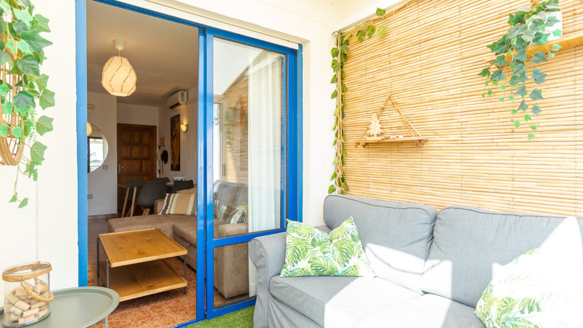 Resale - Apartments -
Torrevieja