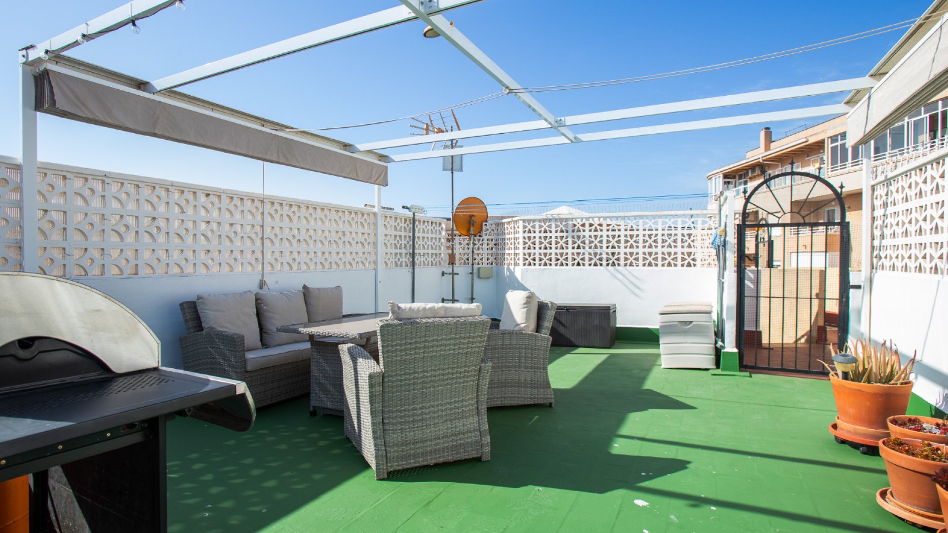 Resale - Apartments -
Torrevieja