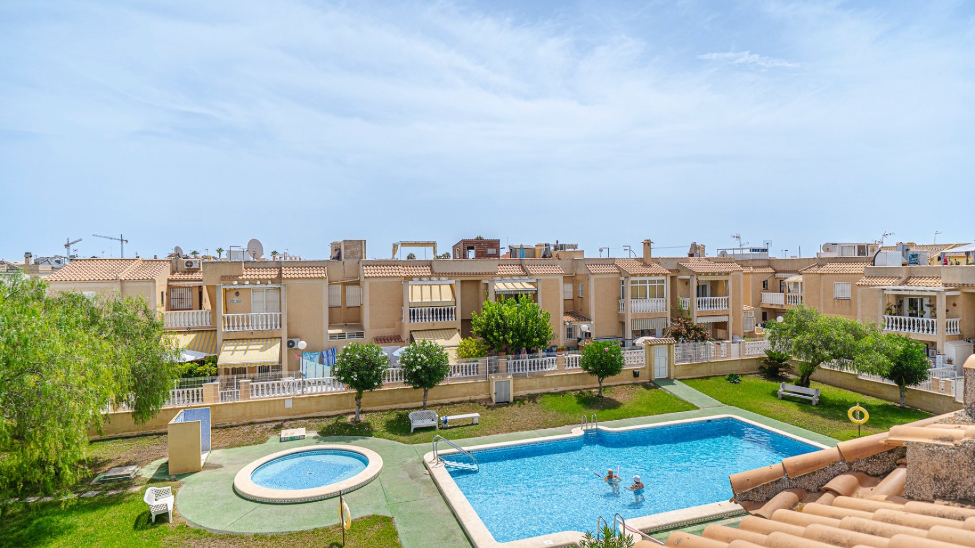 Resale - Apartments -
Torrevieja