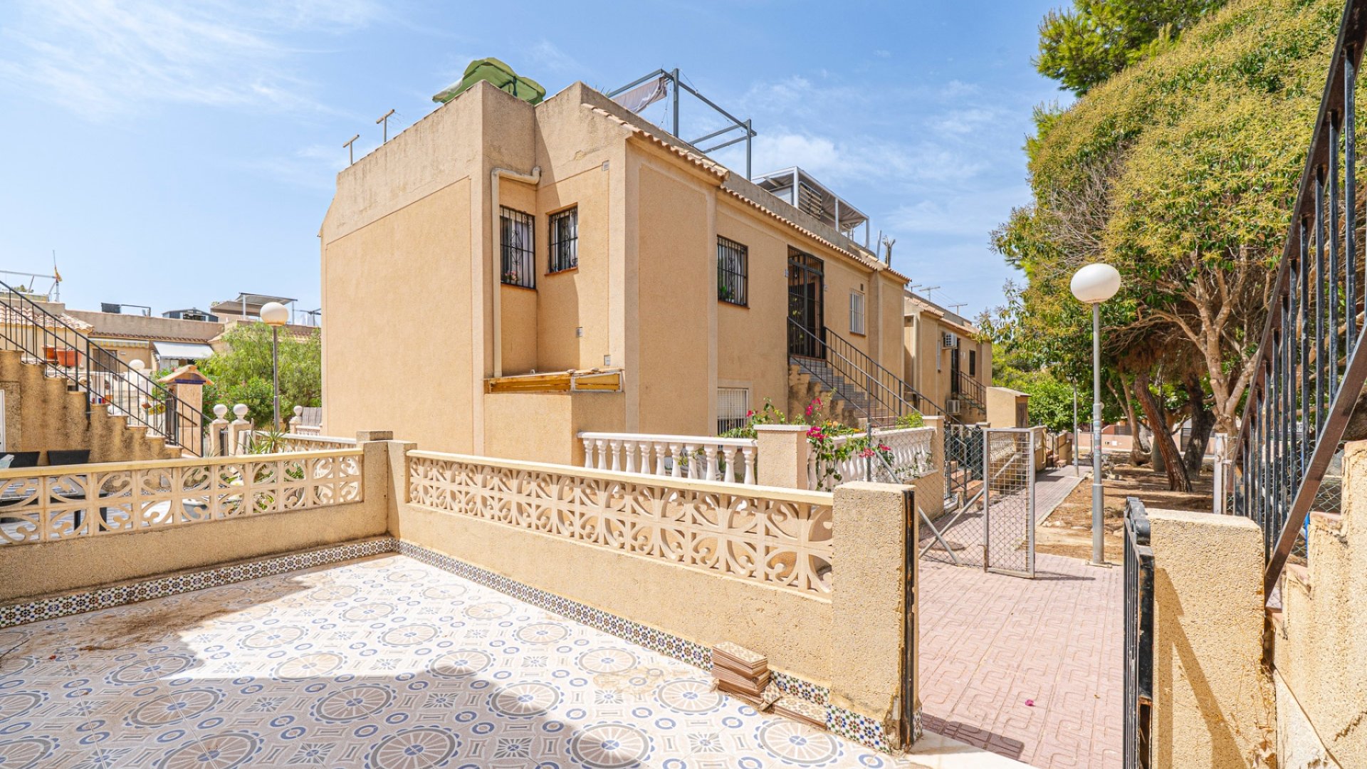 Resale - Apartments -
Torrevieja