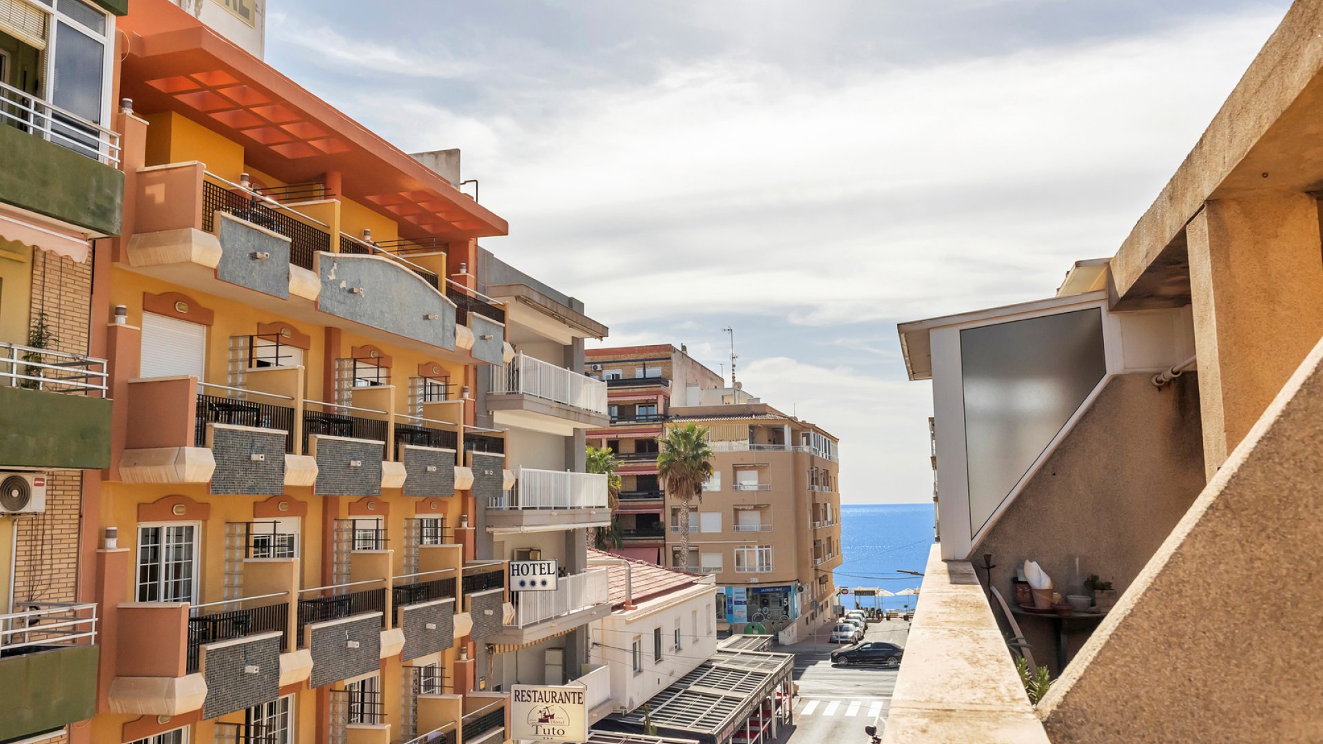 Resale - Apartments -
Torrevieja