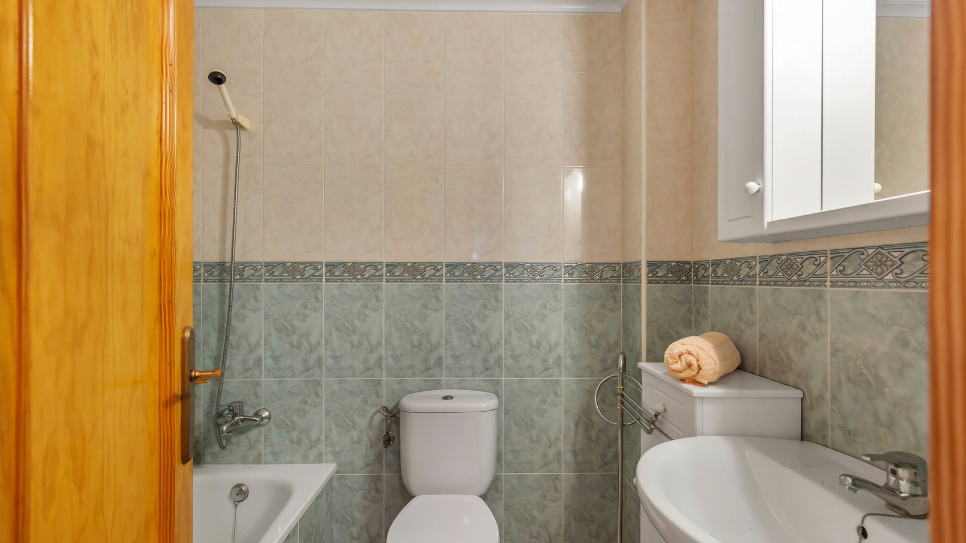 Resale - Apartments -
Torrevieja